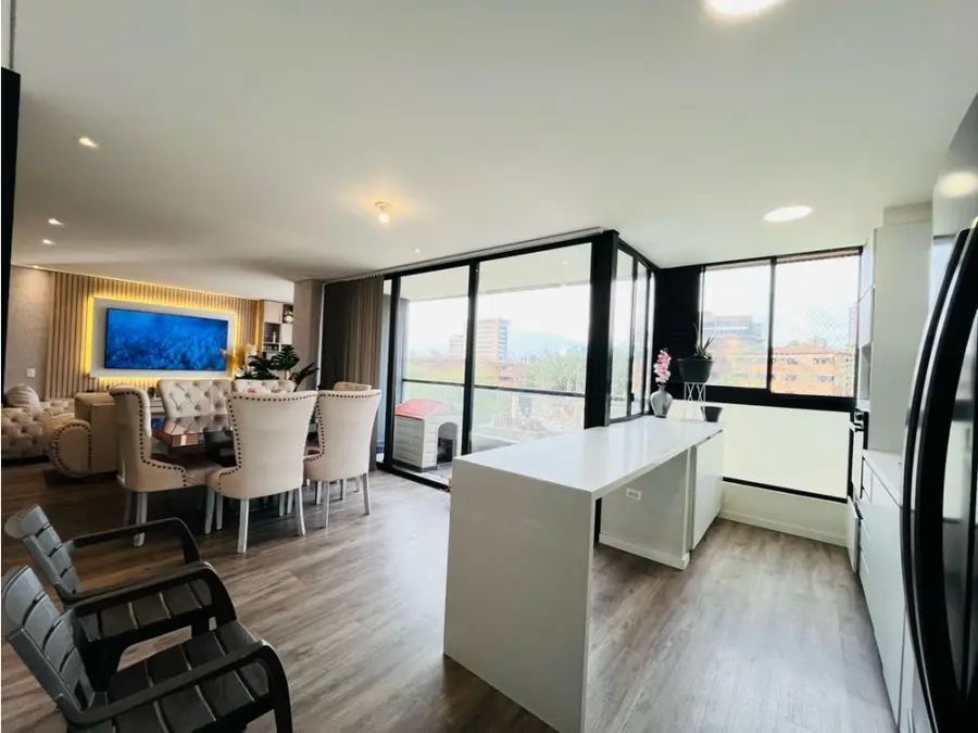 Apartamento en venta Antioquia Medellín Manila 110 m2 Habitaciones 2 Baños 3 Garajes 2 Precio $1000000000