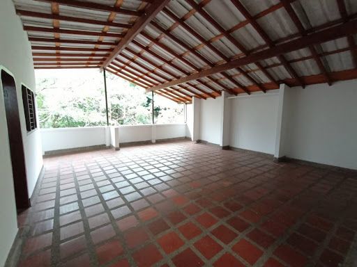 Apartamento en arriendo Antioquia Medellín Girardot 213 m2 Habitaciones 6 Baños 5 Garajes 0 Precio $3000000