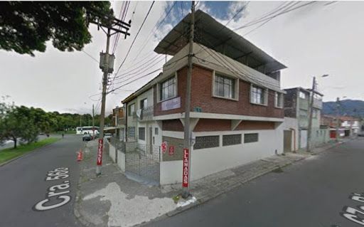 Casa en venta Cundinamarca Bogotá Popular Modelo 400 m2 Habitaciones 4 Baños 3 Garajes 6 Precio $650000000