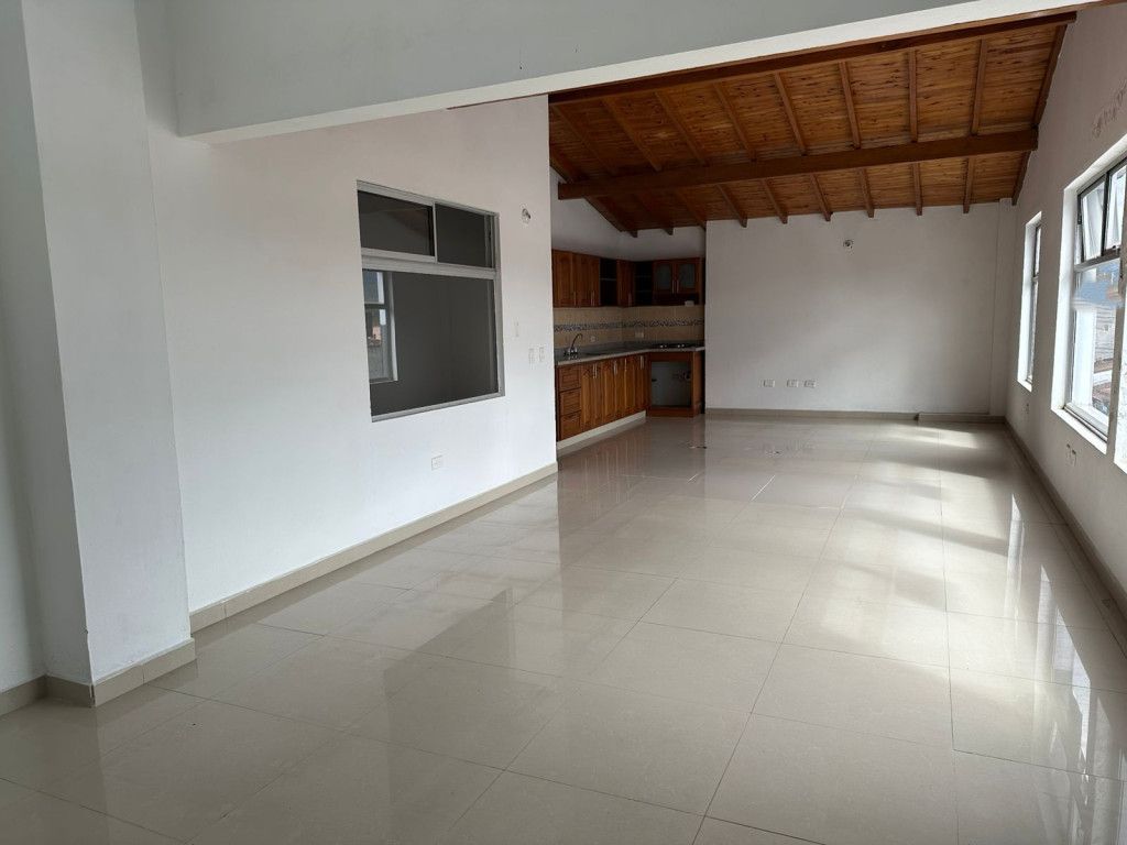 Local en arriendo Antioquia La Ceja Centro 158 m2 Habitaciones 0 Baños 0 Garajes 0 Precio $3850000