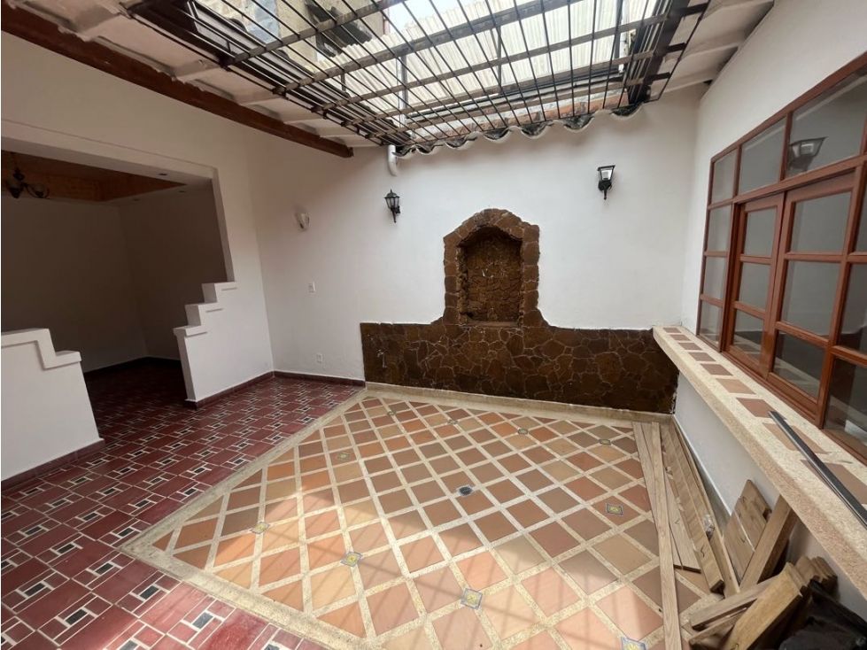 Local en arriendo Antioquia Envigado Alcalá 220 m2 Habitaciones 0 Baños 2 Garajes 1 Precio $7000000