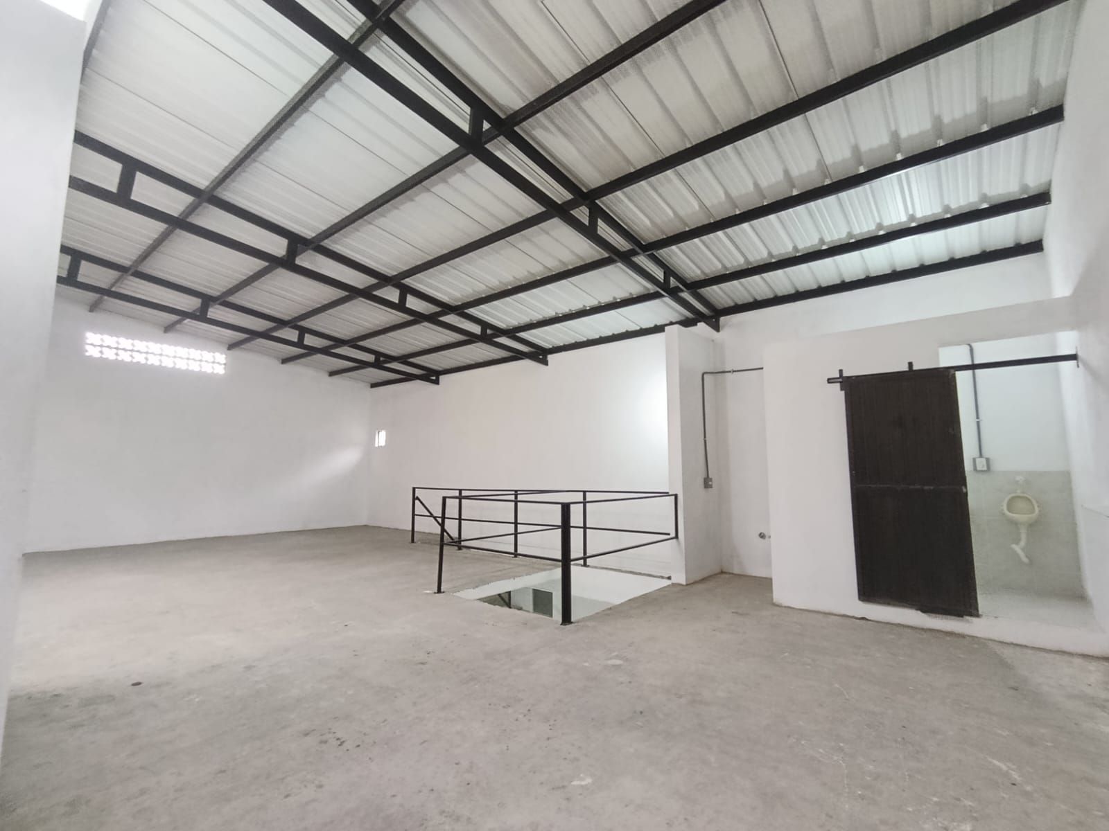 Casa en arriendo Antioquia Medellín Progreso 190 m2 Habitaciones 3 Baños 2 Garajes 0 Precio $3000000