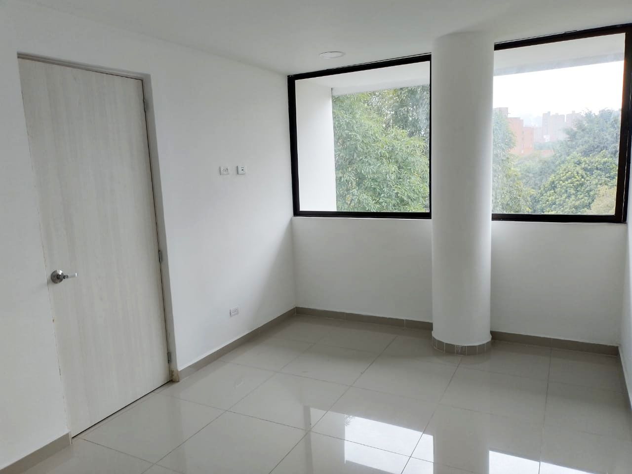 Apartamento en arriendo Antioquia Medellín La Palma 120 m2 Habitaciones 3 Baños 3 Garajes 1 Precio $4400000
