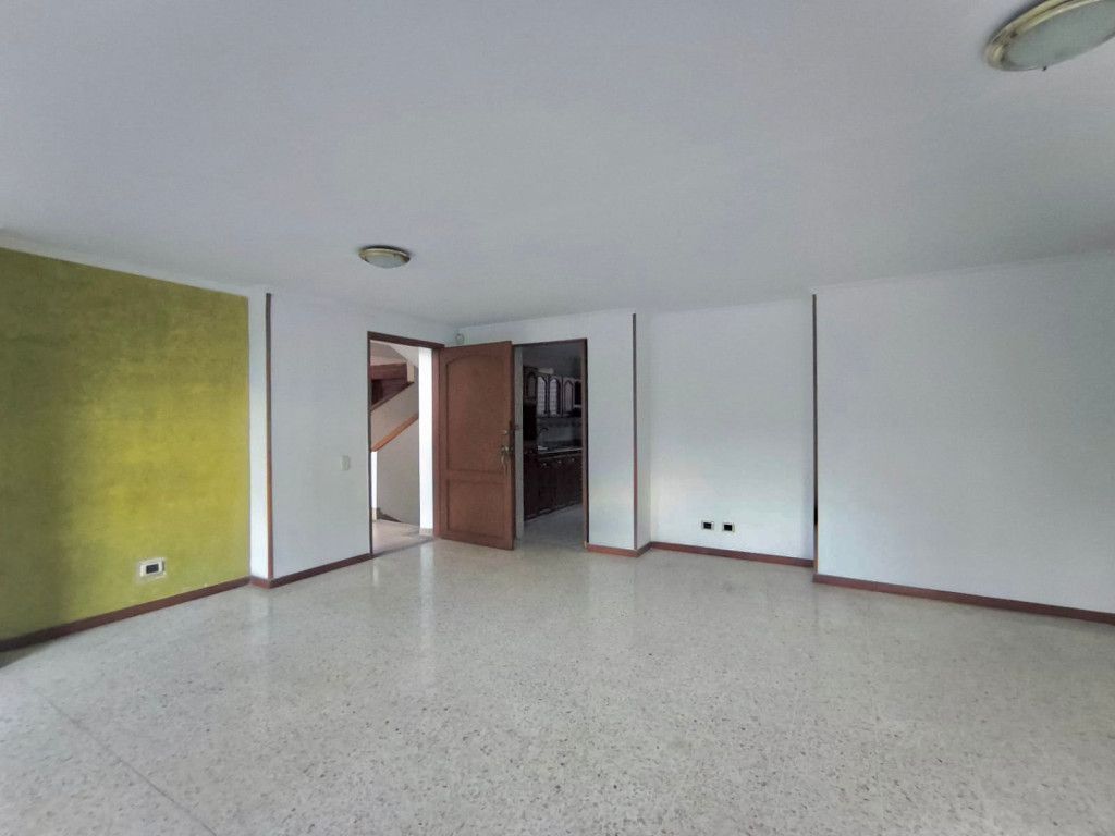 Apartamento en venta Valle Del Cauca Cali Area Libre - Parque Del Amor 102 m2 Habitaciones 2 Baños 3 Garajes 2 Precio $450000000