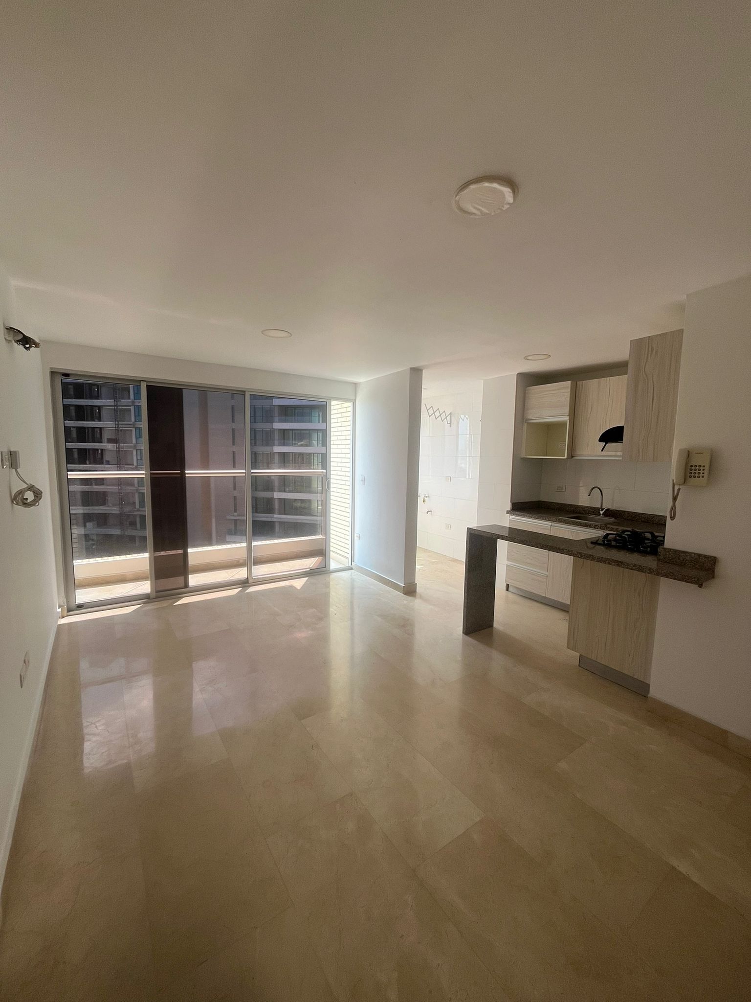 Apartaestudio en arriendo Atlántico Barranquilla Riomar 50 m2 Habitaciones 1 Baños 2 Garajes 1 Precio $2734000