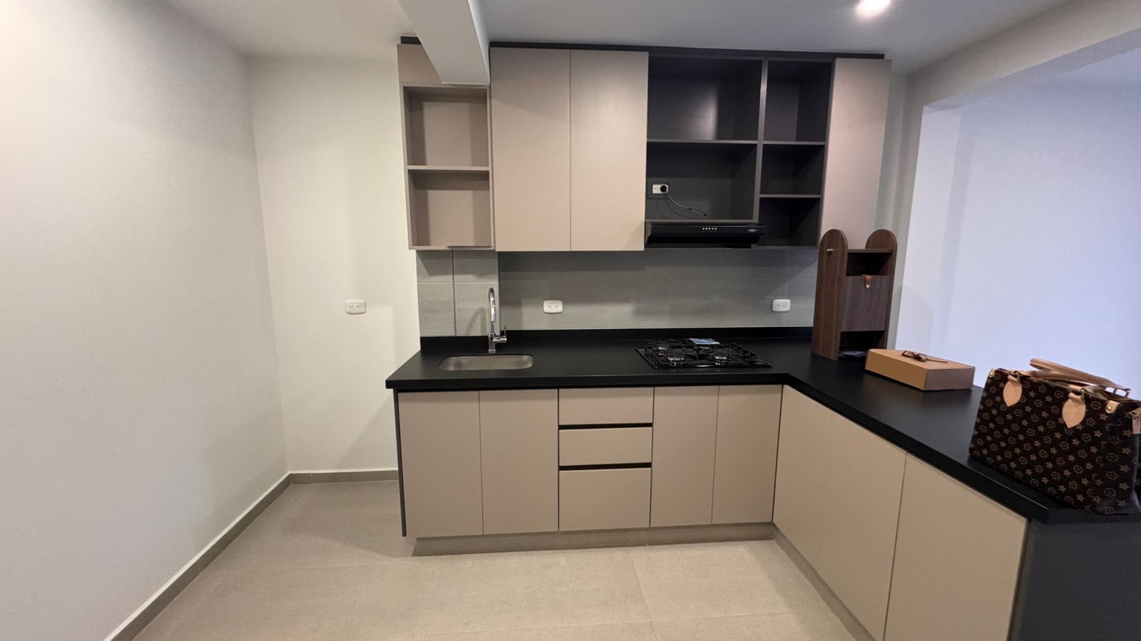 Apartamento en arriendo Risaralda Dosquebradas La Macarena 60 m2 Habitaciones 2 Baños 2 Garajes 1 Precio $2500000