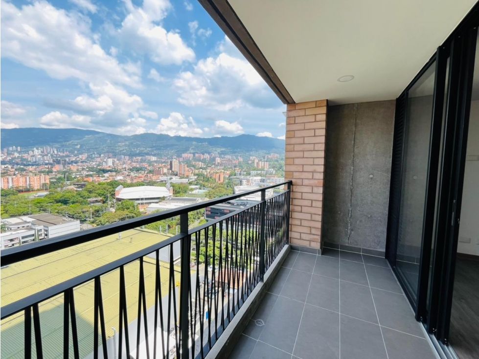 Apartamento en arriendo Antioquia Medellín Berlin 86 m2 Habitaciones 3 Baños 2 Garajes 2 Precio $4500000