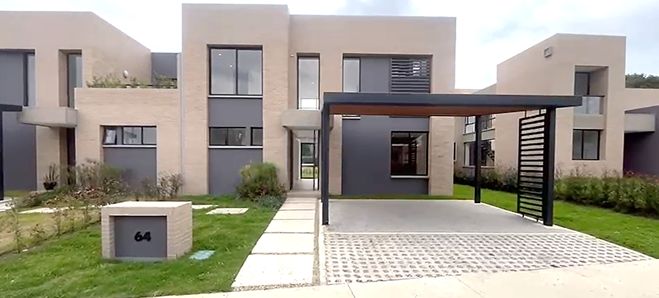 Casa en arriendo Cundinamarca Cota Cota 439 m2 Habitaciones 4 Baños 5 Garajes 3 Precio $7900000