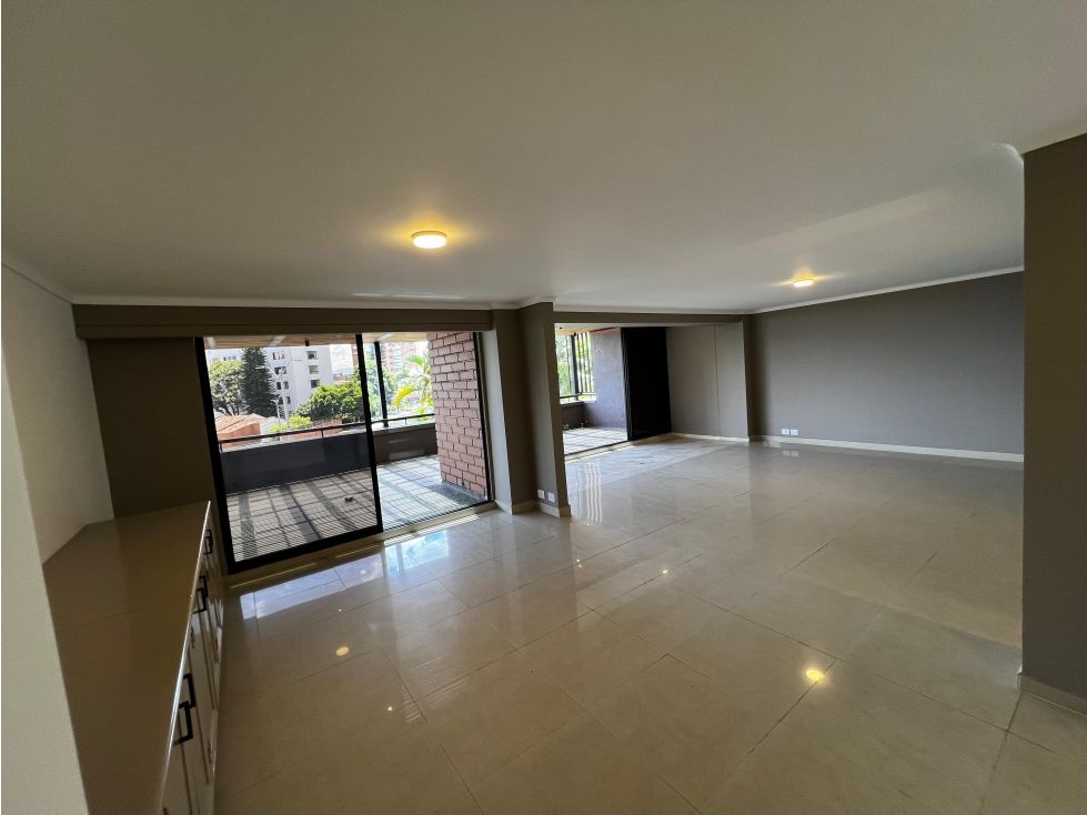 Apartamento en venta Antioquia Medellín El Tesoro 278 m2 Habitaciones 4 Baños 4 Garajes 2 Precio $1495000000