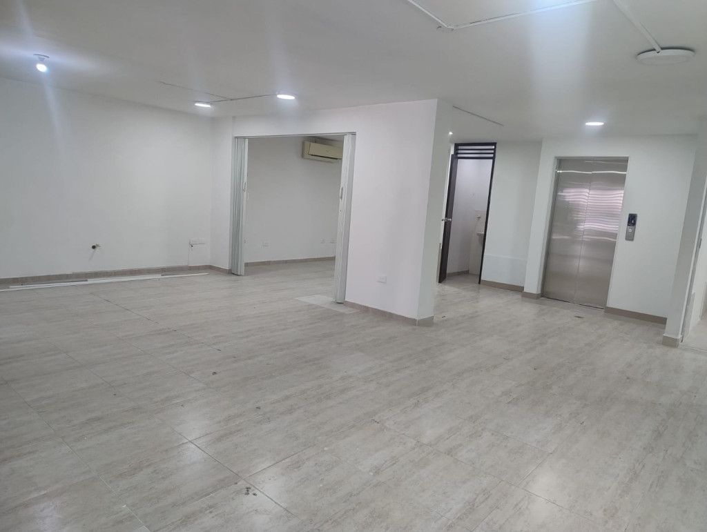 Casa en arriendo Valle Del Cauca Cali Los Cámbulos 600 m2 Habitaciones 13 Baños 10 Garajes 8 Precio $19000000