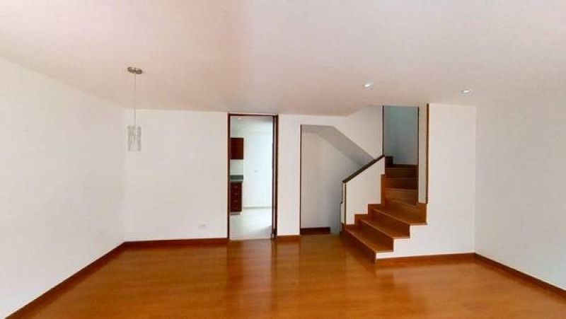 Inmuebles en Remate Casa en venta Cundinamarca Bogotá San Antonio Nor - Occidental 133 m2 Habitaciones 3 Baños 2 Garajes 2 Precio $660000000