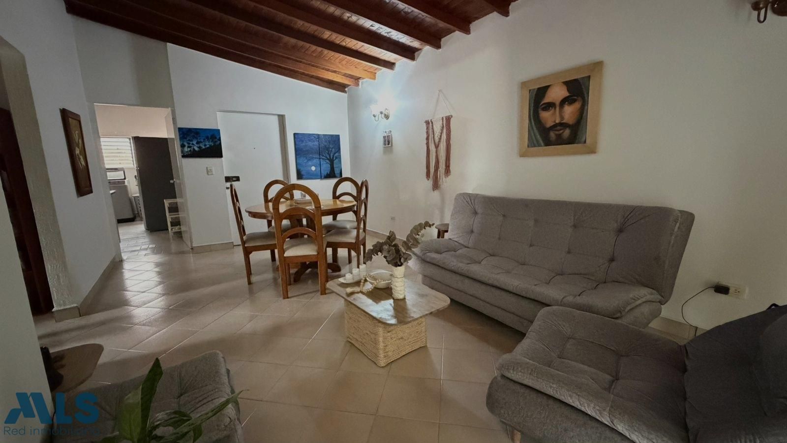 Inmuebles en Remate Apartamento en venta Antioquia Medellín Ferreni 90 m2 Habitaciones 3 Baños 2 Garajes 1 Precio $456000000