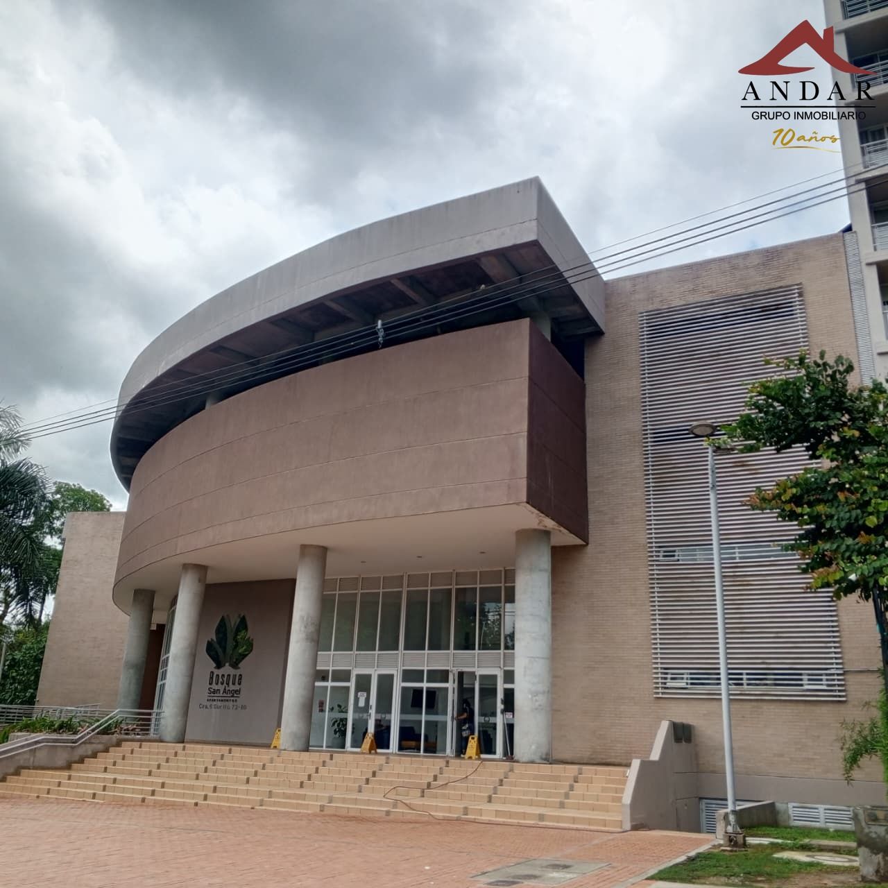 Apartamento en venta Tolima Ibagué San Francisco 93 m2 Habitaciones 3 Baños 2 Garajes 1 Precio $419000000