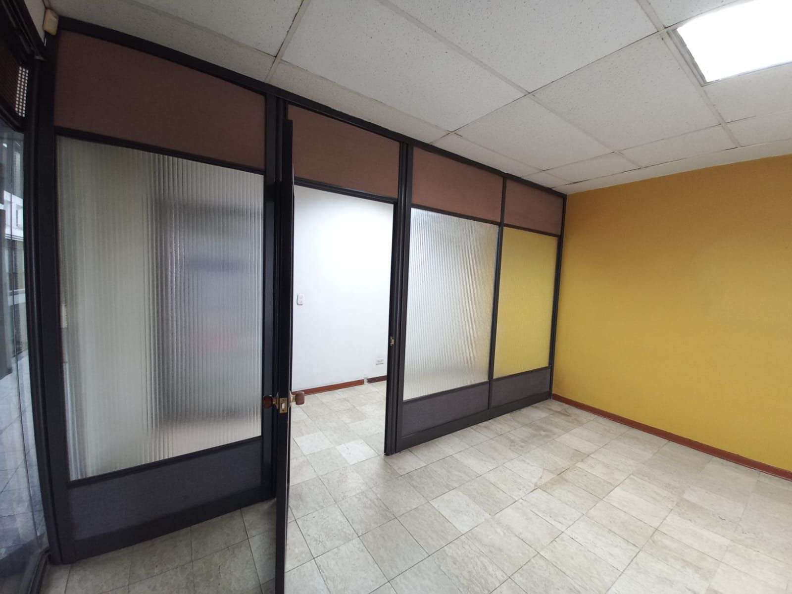 Oficina en venta Risaralda Pereira Centro 23 m2 Habitaciones 0 Baños 1 Garajes 1 Precio $200000000