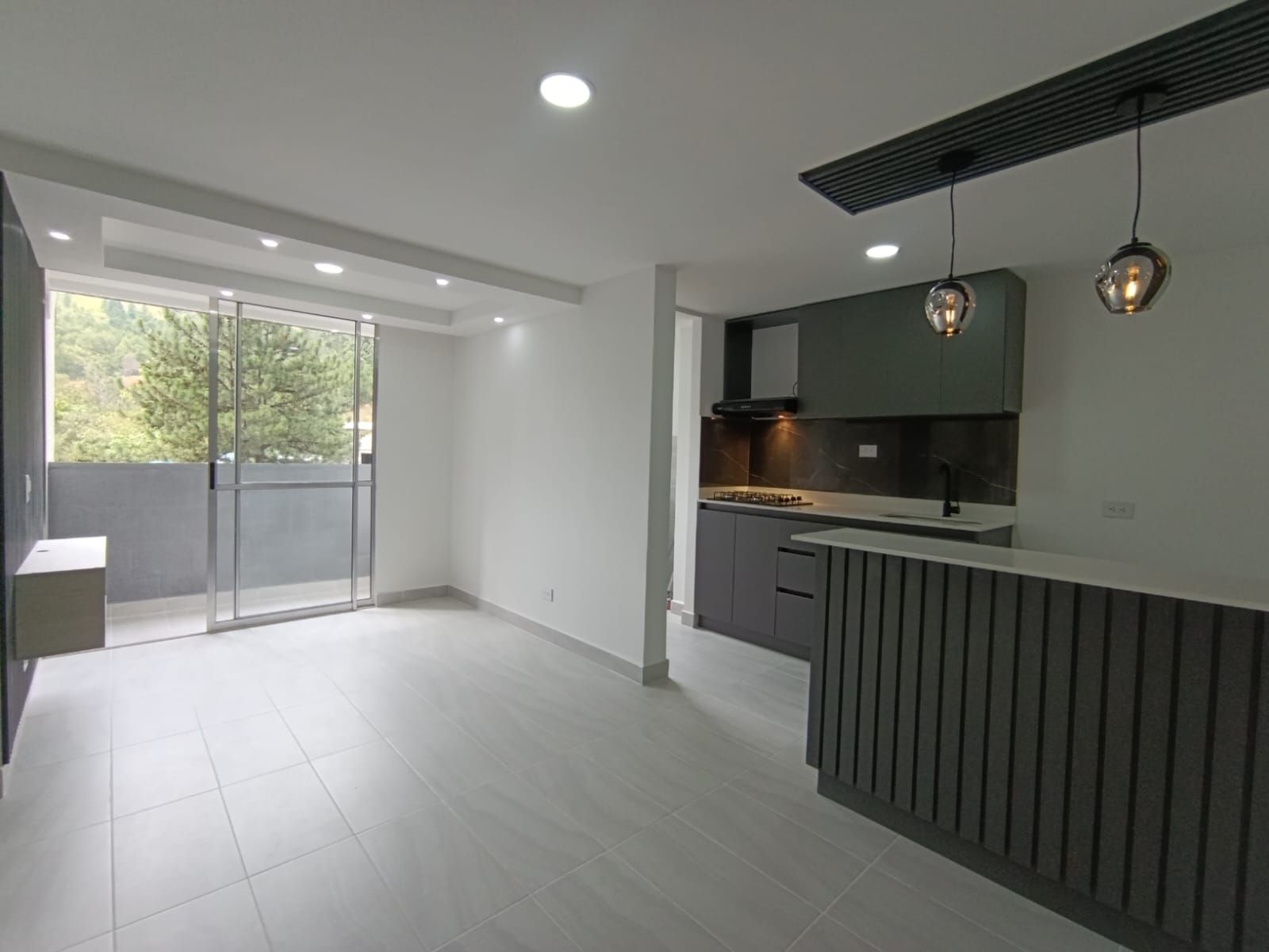 Apartamento en arriendo Antioquia Bello Nazareth 56 m2 Habitaciones 3 Baños 2 Garajes 0 Precio $2000000