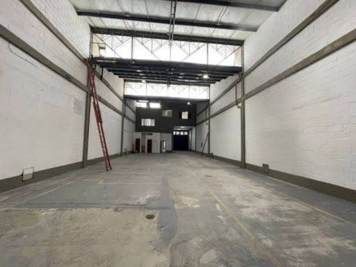 Bodega en arriendo Antioquia La Estrella La Estrella 400 m2 Habitaciones 0 Baños 2 Garajes 0 Precio $16000000