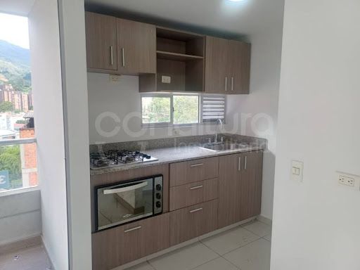 Apartamento en arriendo Antioquia Envigado San Rafael 70 m2 Habitaciones 2 Baños 2 Garajes 1 Precio $2800000
