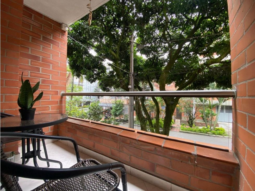 Apartamento en venta Antioquia Envigado Obrero 109 m2 Habitaciones 3 Baños 2 Garajes 1 Precio $600000000