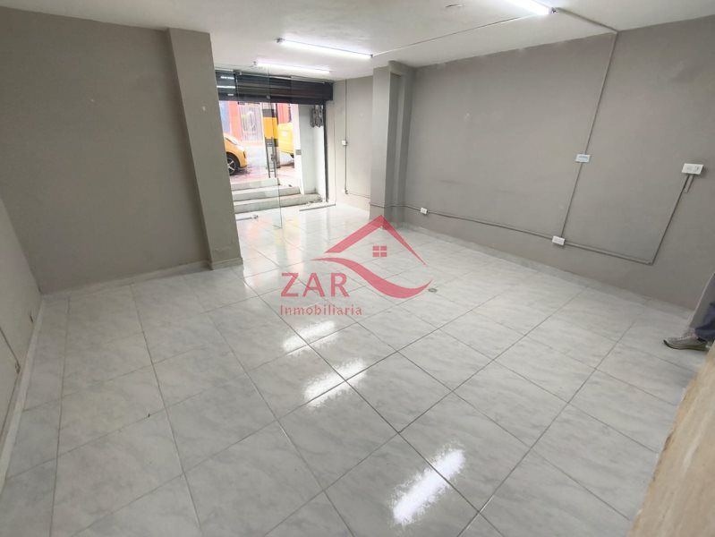 Local en arriendo Antioquia Medellín Miraflores 50 m2 Habitaciones 0 Baños 1 Garajes 0 Precio $3500000