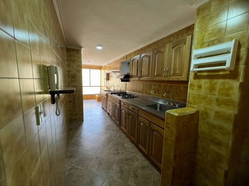 Apartamento en arriendo Antioquia Medellín La Candelaria 98 m2 Habitaciones 4 Baños 3 Garajes 1 Precio $3250000
