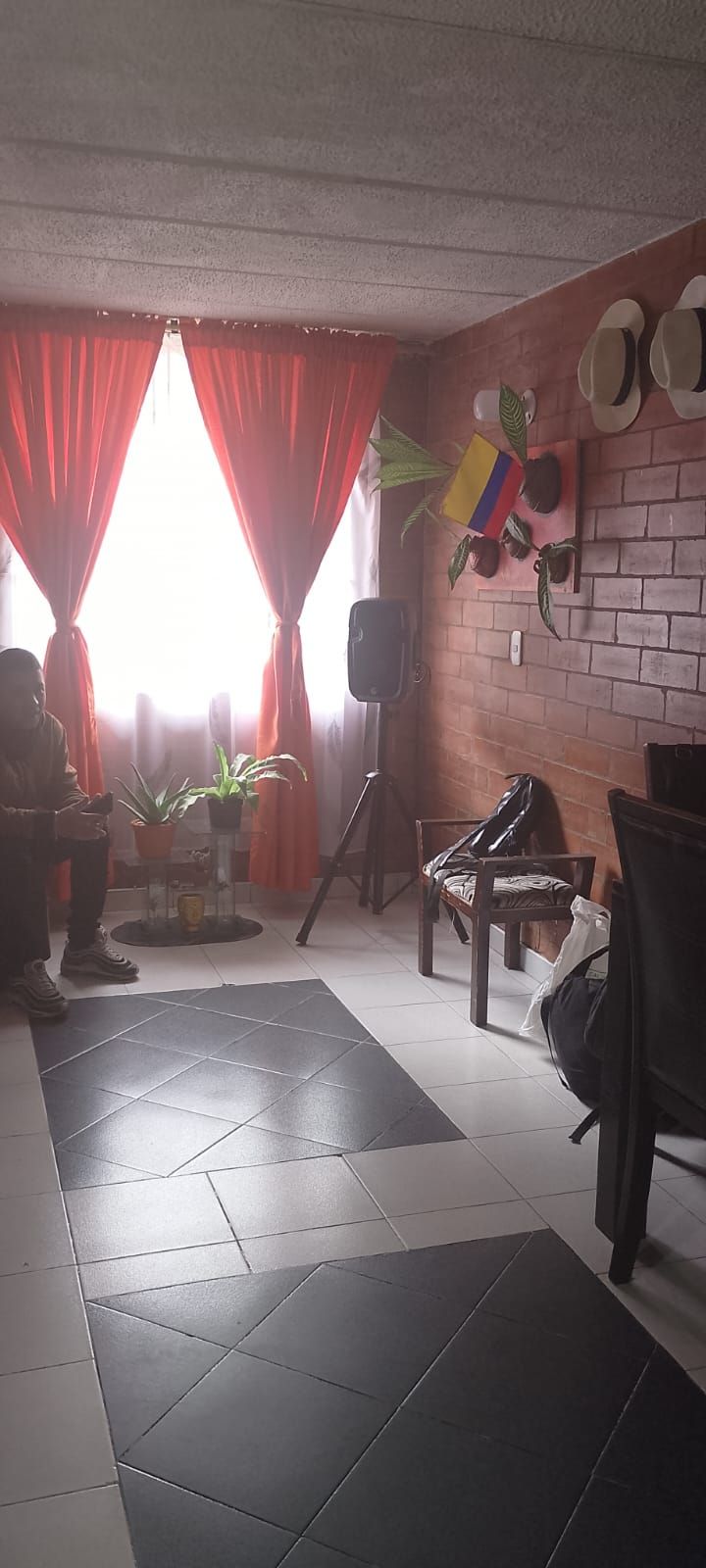 Apartamento en venta Cundinamarca Bogotá Tibabuyes 54 m2 Habitaciones 3 Baños 1 Garajes 0 Precio $179000000