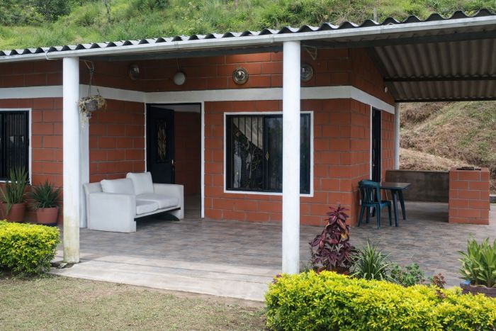 Finca en venta Antioquia Santo Domingo Santo Domingo 90 m2 Habitaciones 2 Baños 1 Garajes 1 Precio $550000000