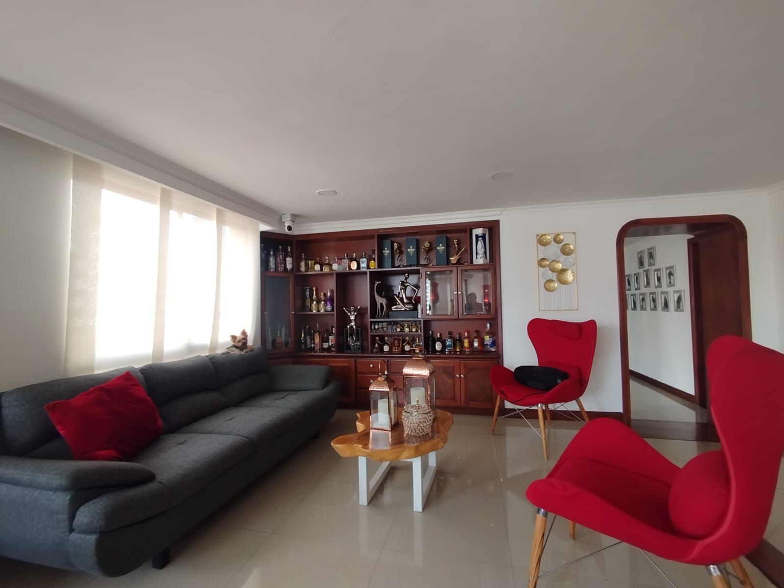 Apartamento en venta Risaralda Pereira Pinares 280 m2 Habitaciones 4 Baños 3 Garajes 2 Precio $1300000000