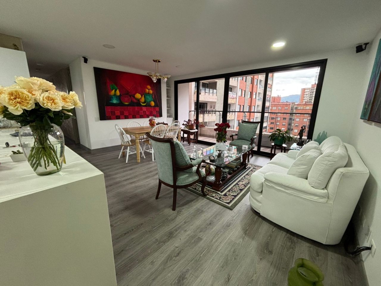 Apartamento en venta Cundinamarca Bogotá Ub Cordoba Niza 120 m2 Habitaciones 3 Baños 3 Garajes 2 Precio $1500000000