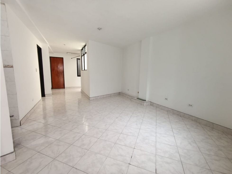 Apartamento en venta Antioquia Medellín El Diamante 60 m2 Habitaciones 3 Baños 1 Garajes 0 Precio $270000000
