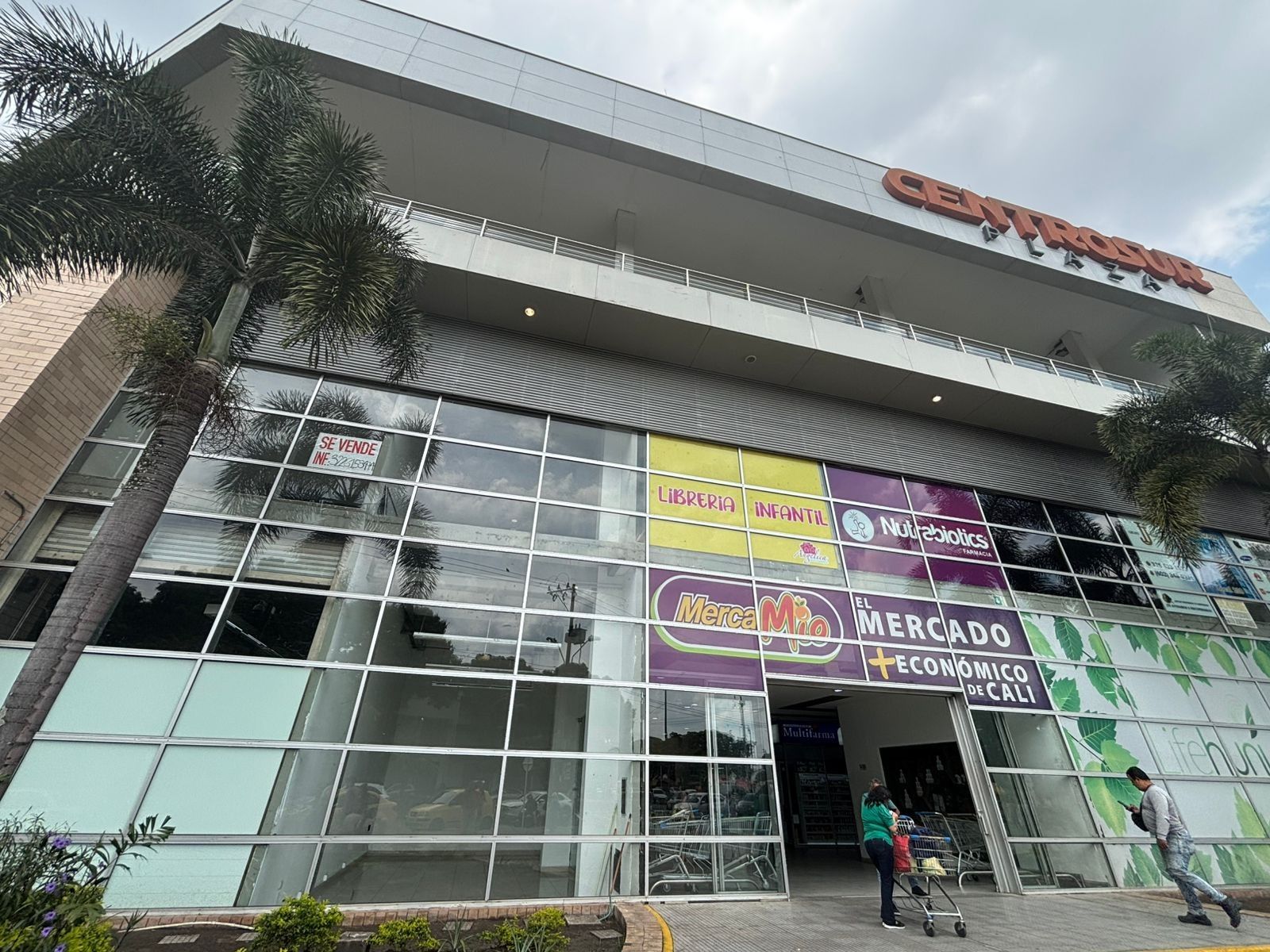 Local en arriendo Valle Del Cauca Cali El Cedro 28 m2 Habitaciones 0 Baños 0 Garajes 1 Precio $3000000