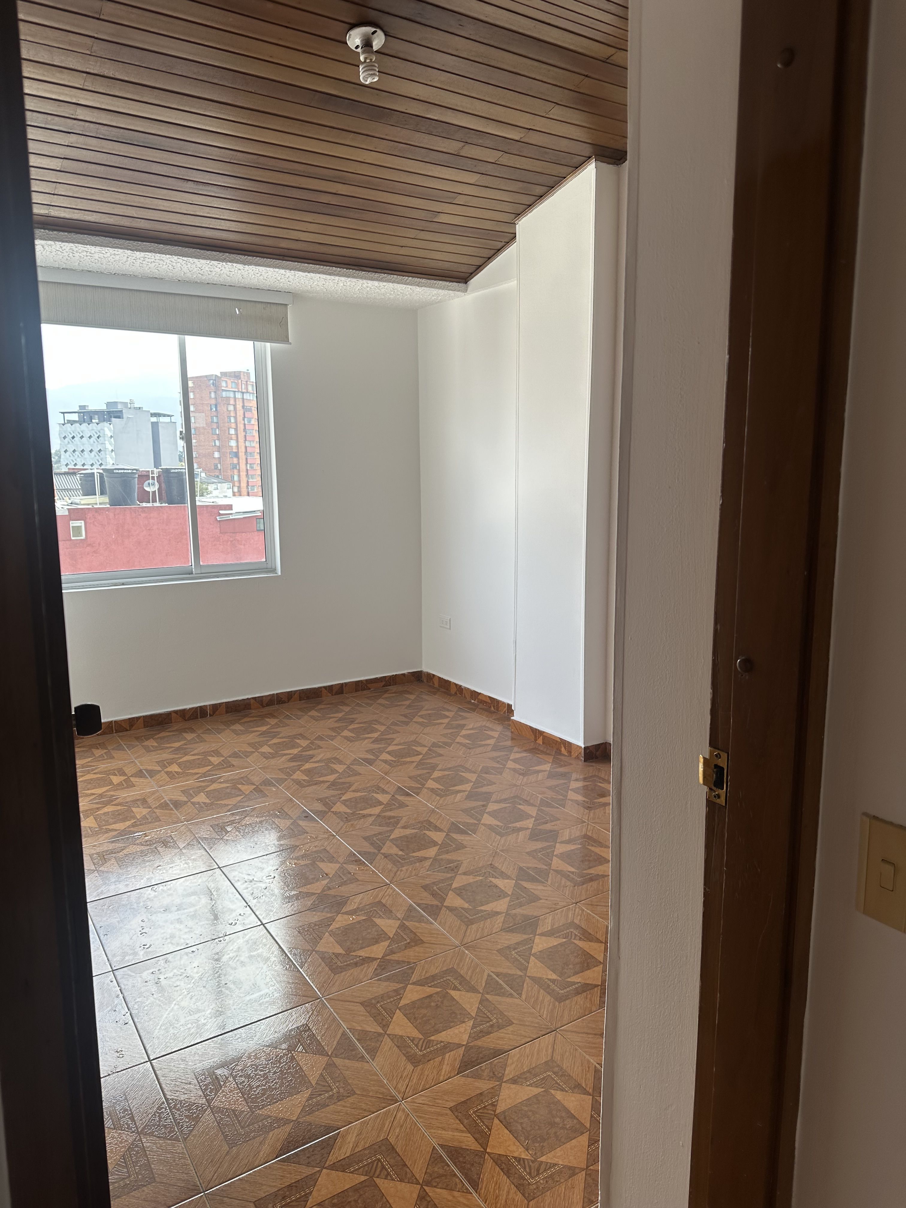 Apartamento en arriendo Cundinamarca Bogotá El Recuerdo 35 m2 Habitaciones 1 Baños 1 Garajes 0 Precio $1800000
