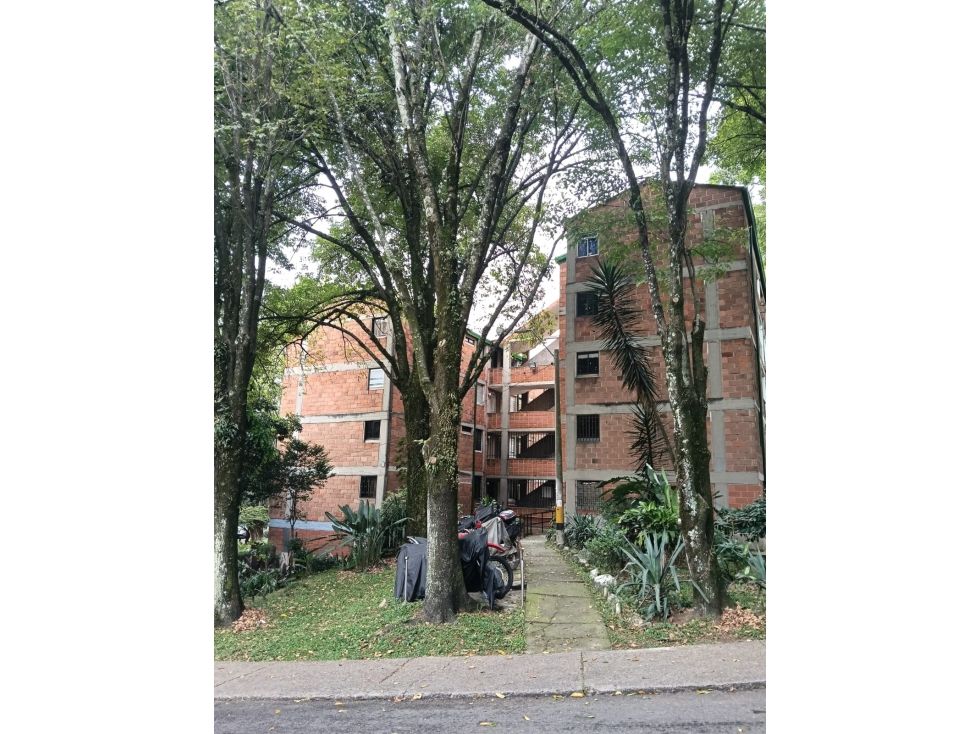 Apartamento en arriendo Antioquia Medellín Tricentenario 65 m2 Habitaciones 3 Baños 1 Garajes 0 Precio $1600000