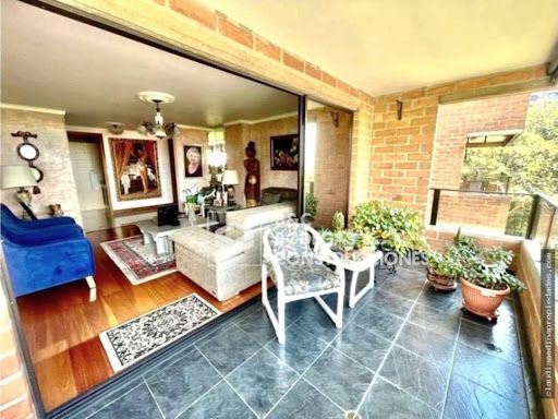 Apartamento en arriendo Antioquia Medellín Castropol 226 m2 Habitaciones 3 Baños 3 Garajes 2 Precio $12000000