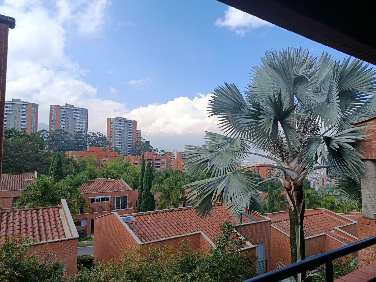 Casa en arriendo Antioquia Medellín Zuñiga 255 m2 Habitaciones 4 Baños 4 Garajes 2 Precio $13500000