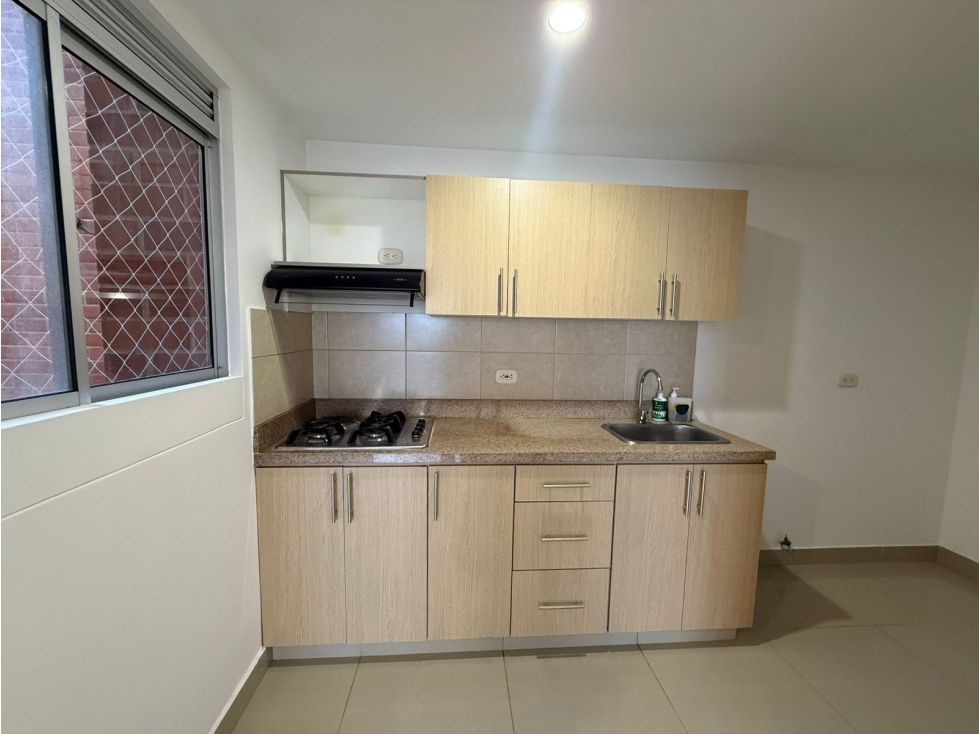 Apartamento en arriendo Antioquia Rionegro Urbanizacion La Pereira 78 m2 Habitaciones 3 Baños 2 Garajes 1 Precio $2700000
