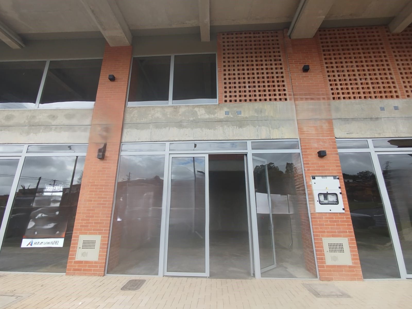Local en arriendo Antioquia Rionegro El Porvenir 37 m2 Habitaciones 0 Baños 0 Garajes 0 Precio $3763000
