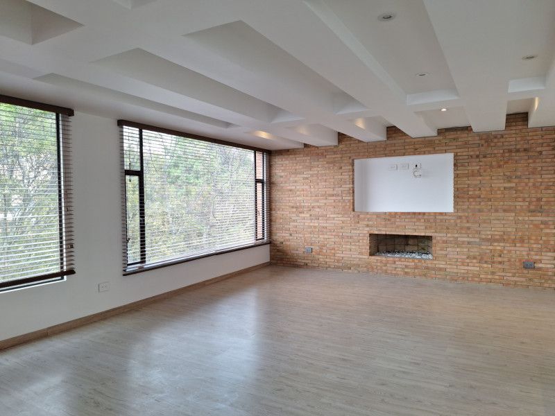 Apartamento en arriendo Cundinamarca Bogotá Chico 190 m2 Habitaciones 3 Baños 4 Garajes 2 Precio $12500000