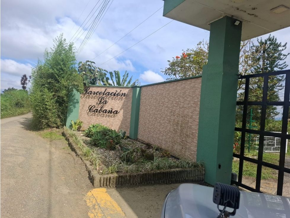 Finca en venta Risaralda Pereira Pereira 750 m2 Habitaciones 6 Baños 4 Garajes 6 Precio $1300000000