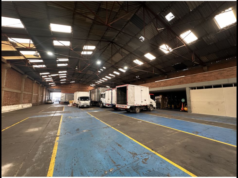 Bodega en venta Cundinamarca Bogotá Centro Industrial 1500 m2 Habitaciones 0 Baños 10 Garajes 0 Precio $6750000000