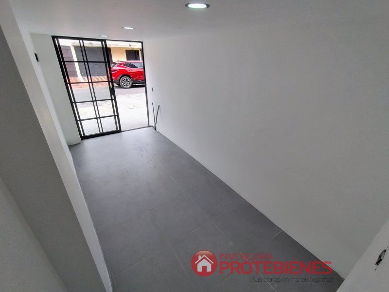 Local en arriendo Antioquia Medellín Altos Del Poblado 13 m2 Habitaciones 0 Baños 1 Garajes 0 Precio $1300000