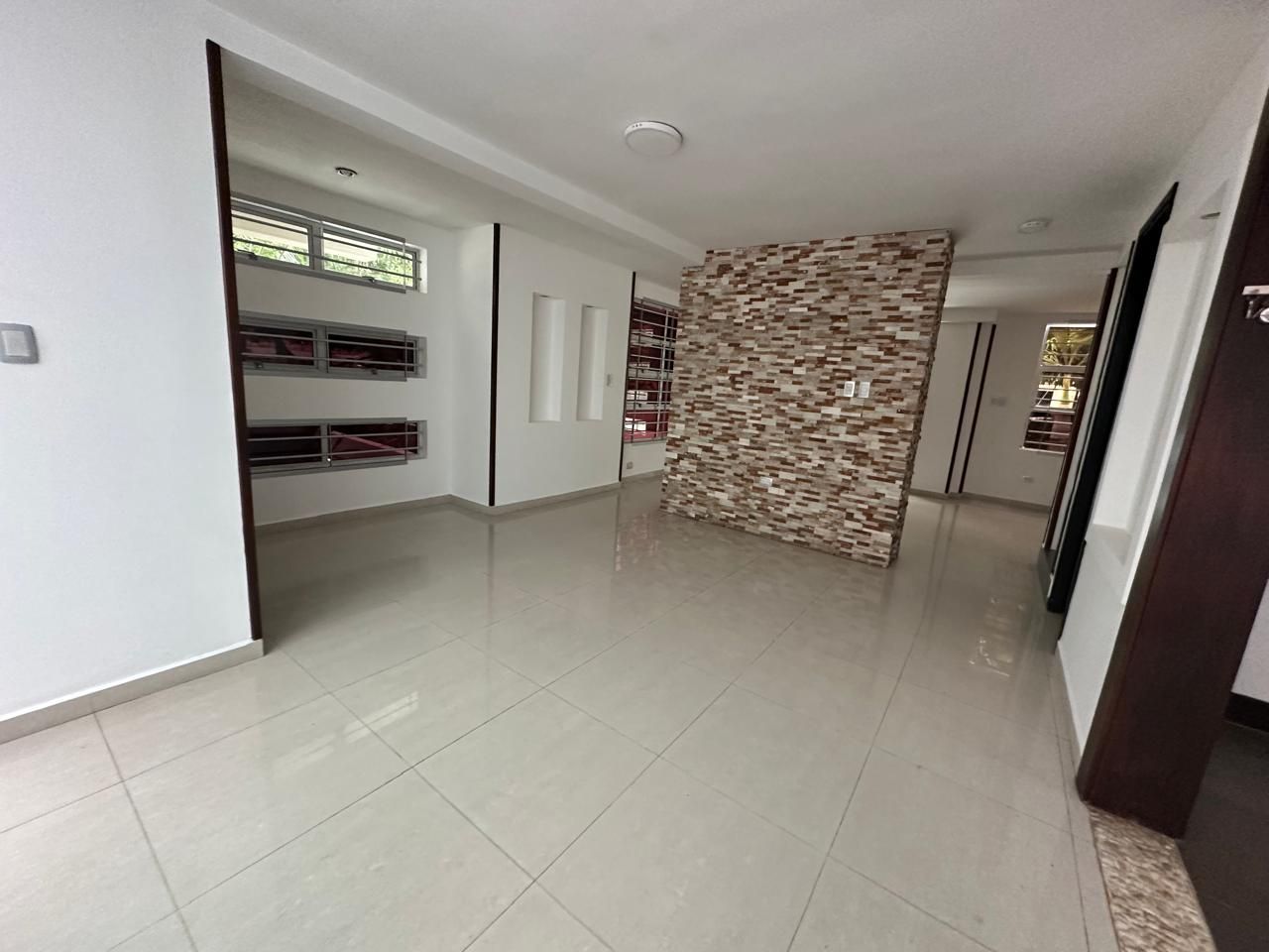 Casa en arriendo Córdoba Montería Los Angeles 200 m2 Habitaciones 3 Baños 4 Garajes 2 Precio $3500000