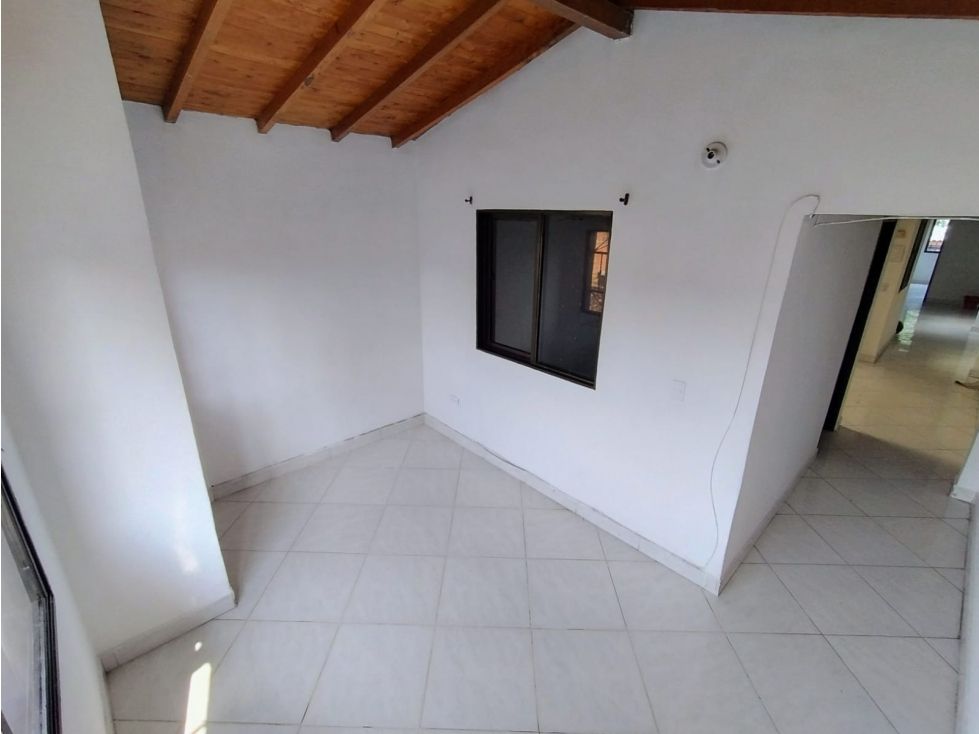 Apartamento en arriendo Antioquia Medellín Trinidad 90 m2 Habitaciones 3 Baños 1 Garajes 0 Precio $1787000