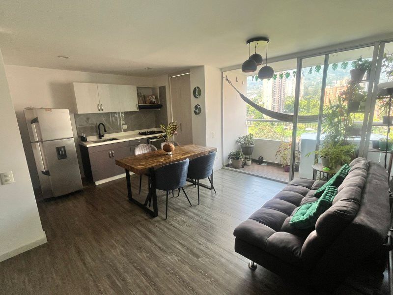 Apartamento en venta Antioquia Itagüí Cr Rivera De Suramerica 83 m2 Habitaciones 3 Baños 2 Garajes 0 Precio $540000000