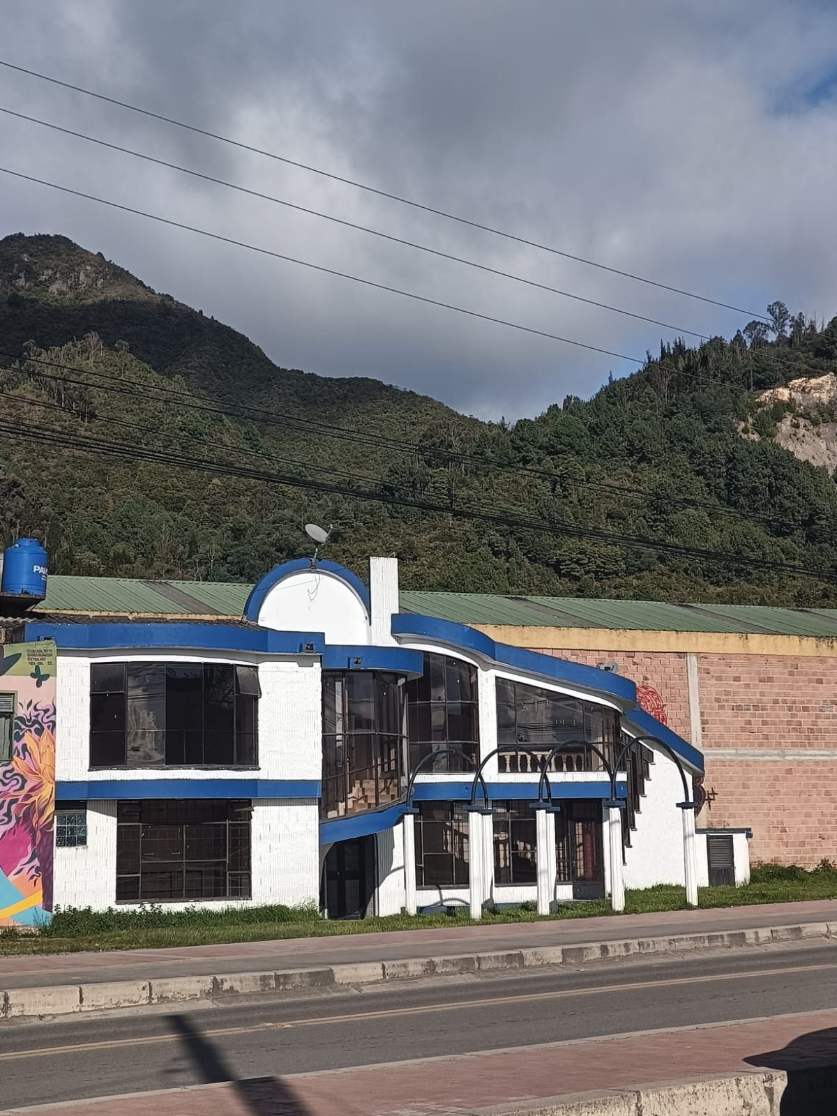 Local en venta Cundinamarca Sopó Urbano Centro 706 m2 Habitaciones 0 Baños 4 Garajes 0 Precio $1050000000