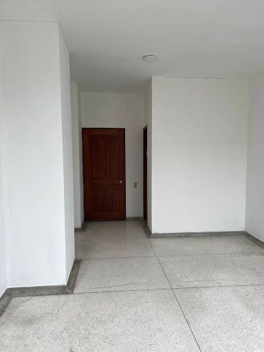 Local en venta Risaralda Pereira Sector Galeria Central 30 m2 Habitaciones 0 Baños 1 Garajes 0 Precio $86000000