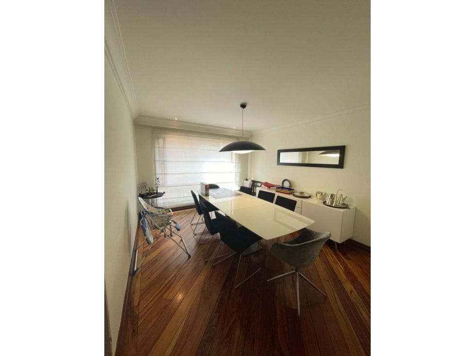 Apartamento en venta Cundinamarca Bogotá Chicó Norte 255 m2 Habitaciones 3 Baños 4 Garajes 4 Precio $2350000000