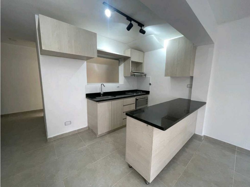 Local en arriendo Antioquia Medellín El Velodromo 90 m2 Habitaciones 0 Baños 2 Garajes 0 Precio $3500000