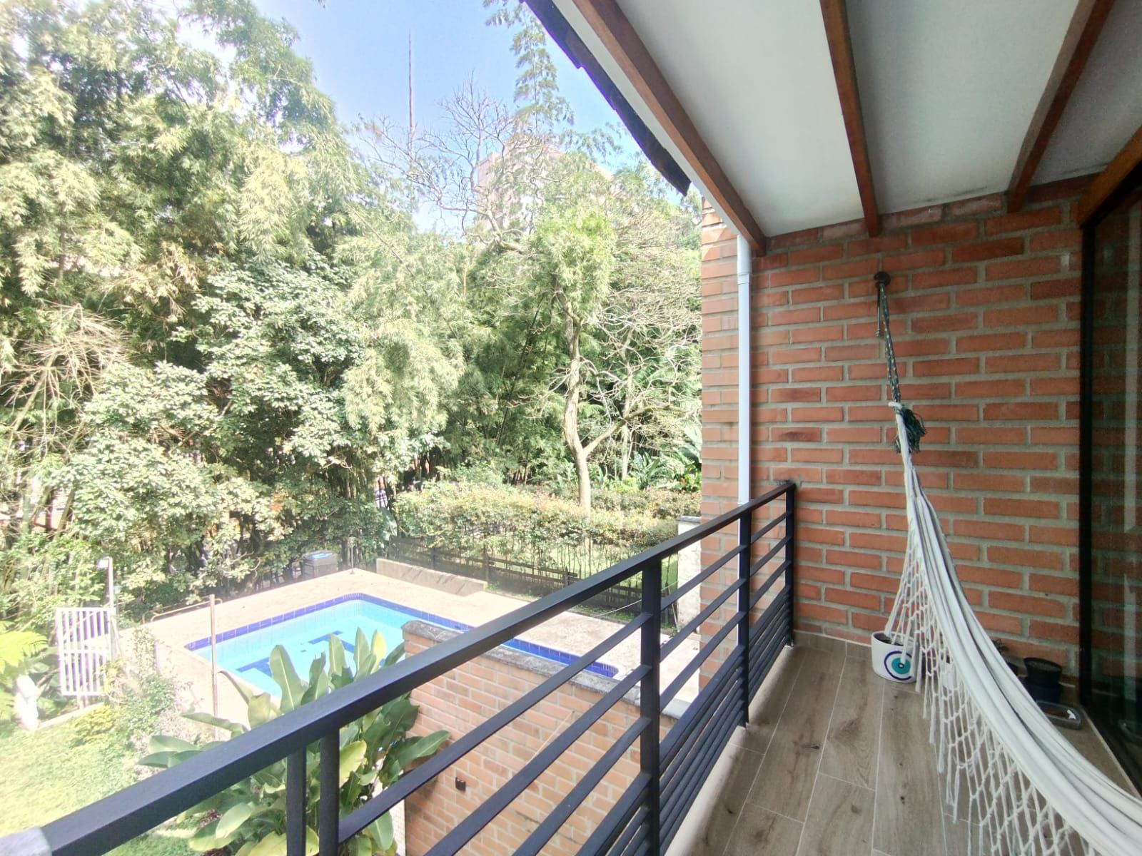Casa en arriendo Antioquia Envigado Loma Del Atravesado 270 m2 Habitaciones 4 Baños 5 Garajes 2 Precio $9700000