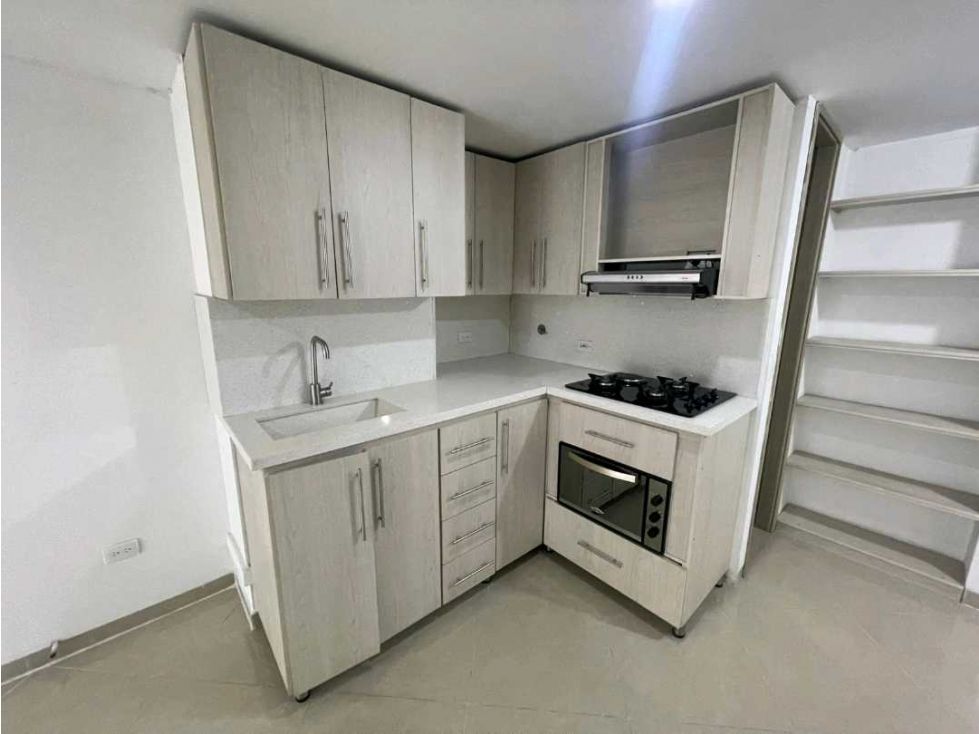 Apartamento en arriendo Antioquia Medellín La Castellana 75 m2 Habitaciones 2 Baños 2 Garajes 0 Precio $2800000