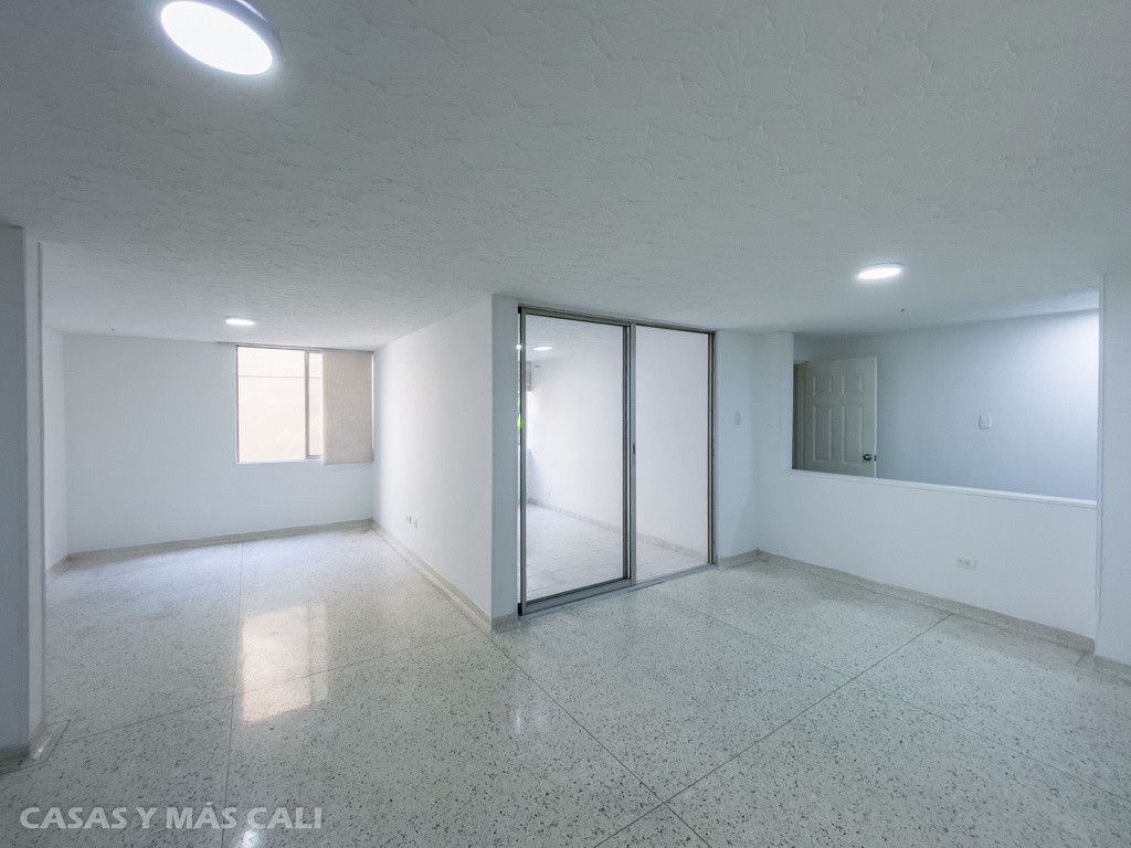 Apartamento en venta Valle Del Cauca Cali Nueva Tequendama 98 m2 Habitaciones 4 Baños 2 Garajes 1 Precio $330000000